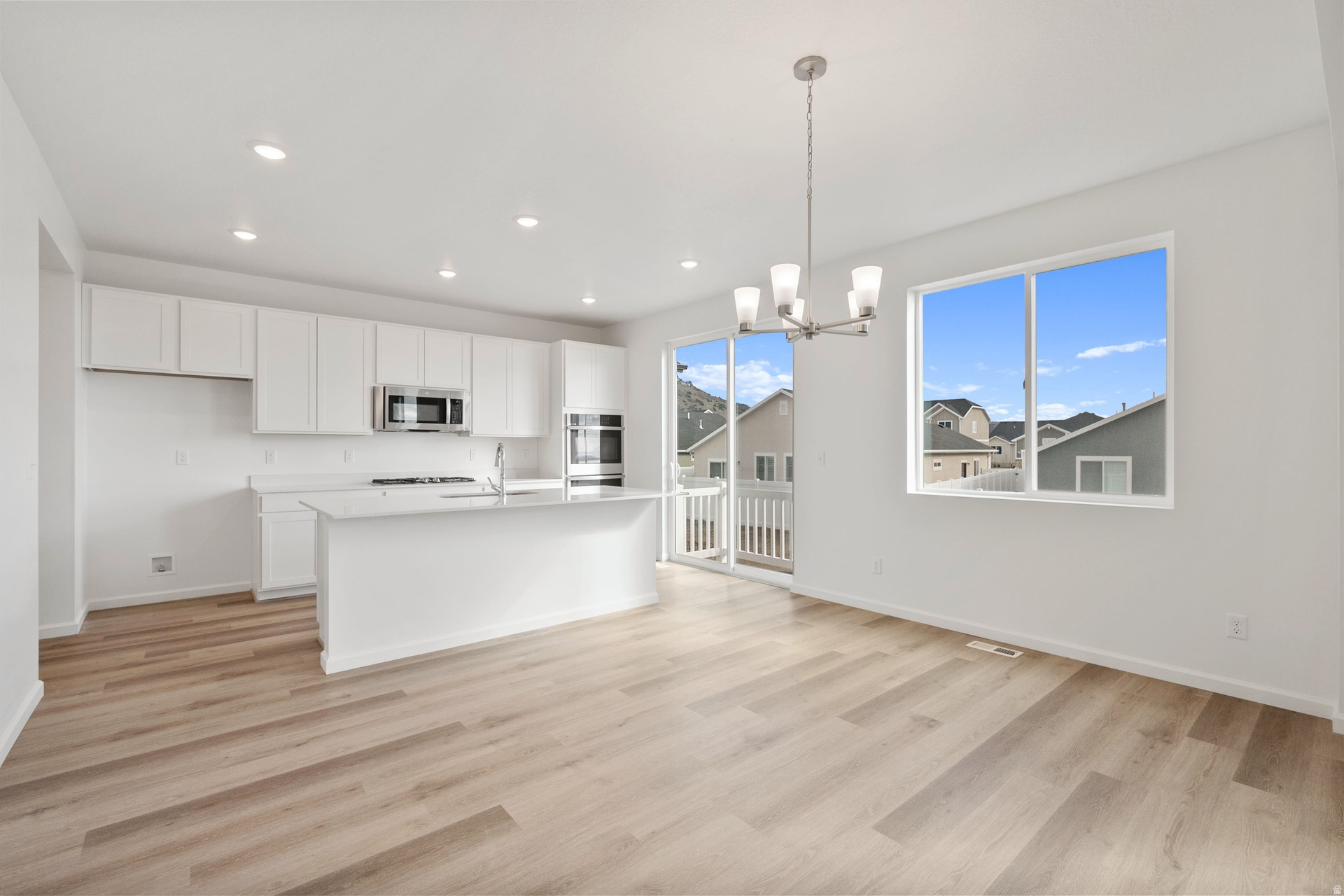 DEER RUN - Residential