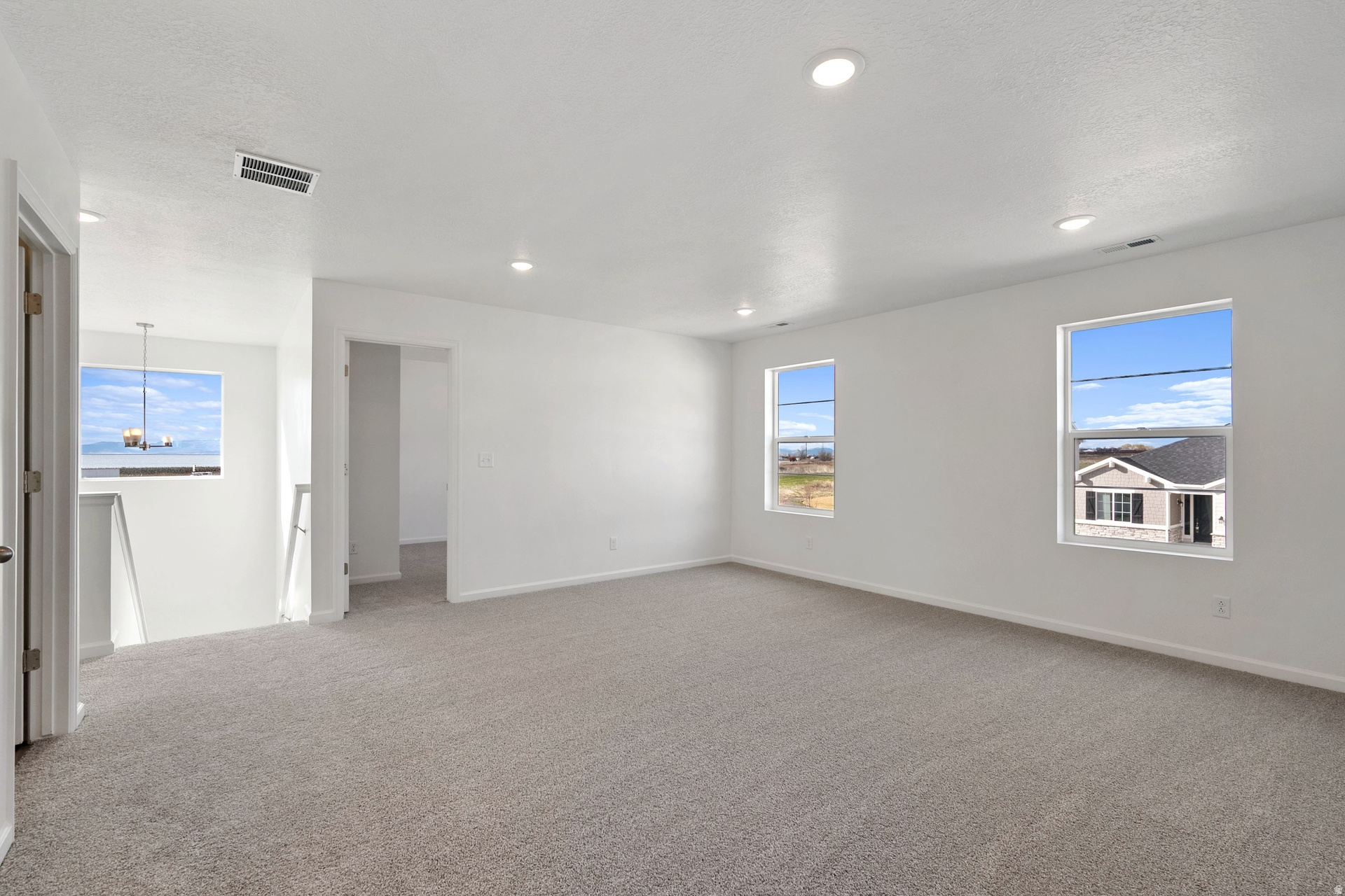 DEER RUN - Residential