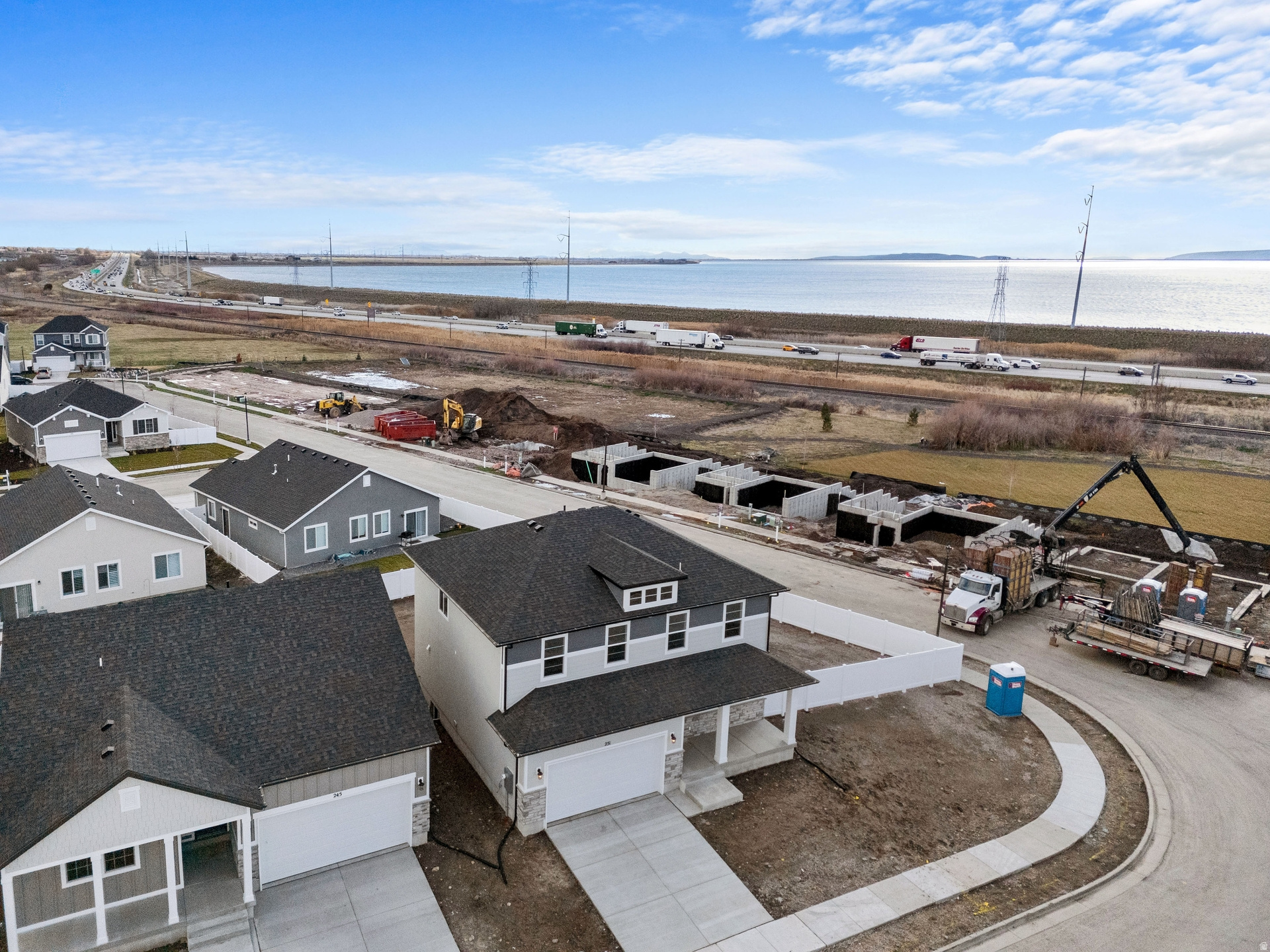 DEER RUN - Residential