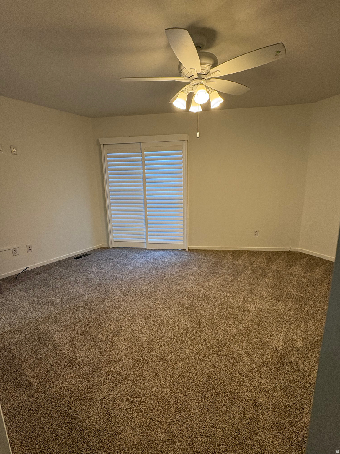 APPLEGATE CONDM - Residential