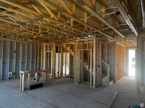 Tiny photo for 2720 W AURORA AVE, Mapleton, UT 84664 (MLS # 2112436)