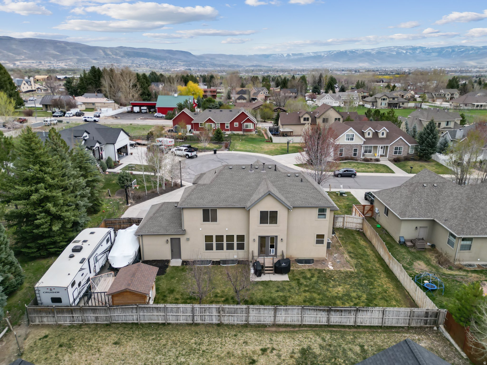 MIDWAY VALLEY ESTATE - Residential