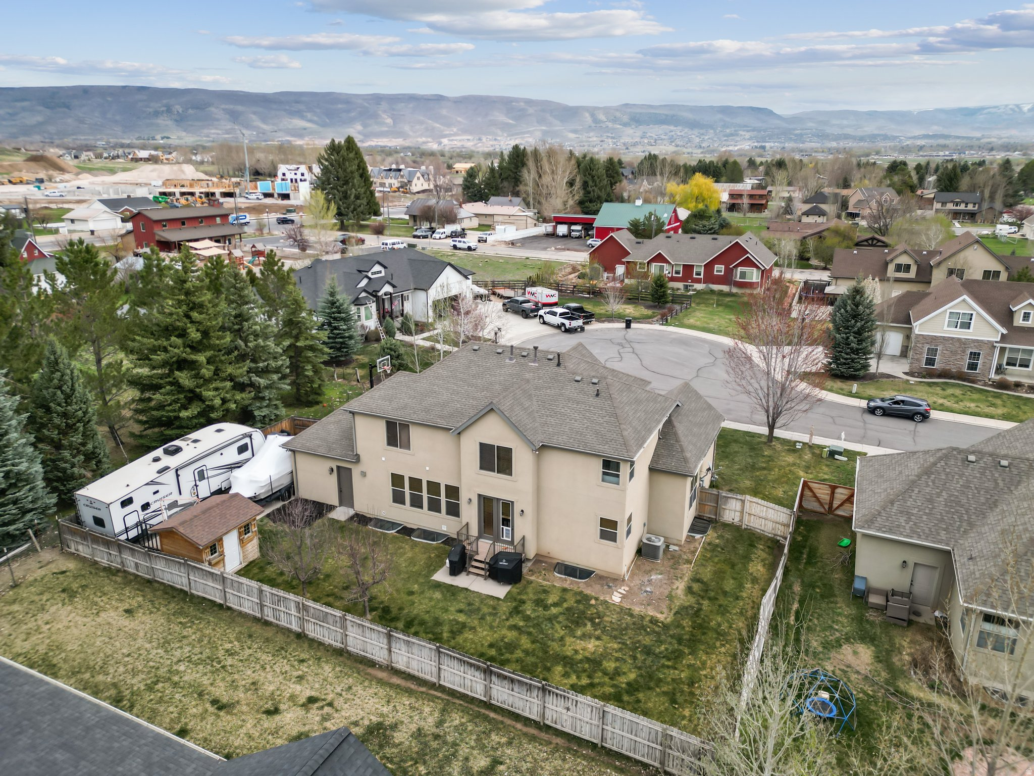 MIDWAY VALLEY ESTATE - Residential