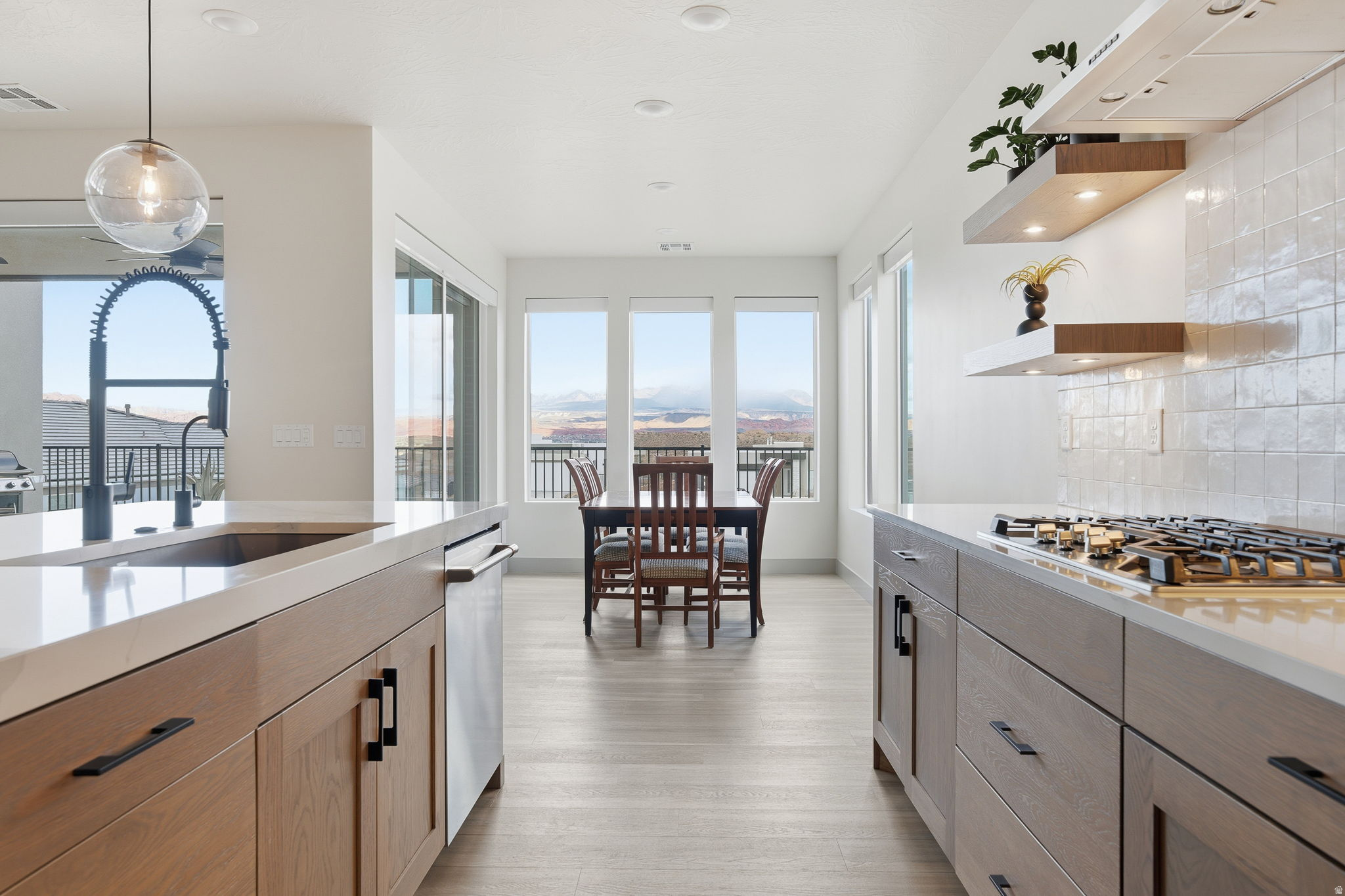 SALARNO HILLS AT DIVARIO 2 - Residential