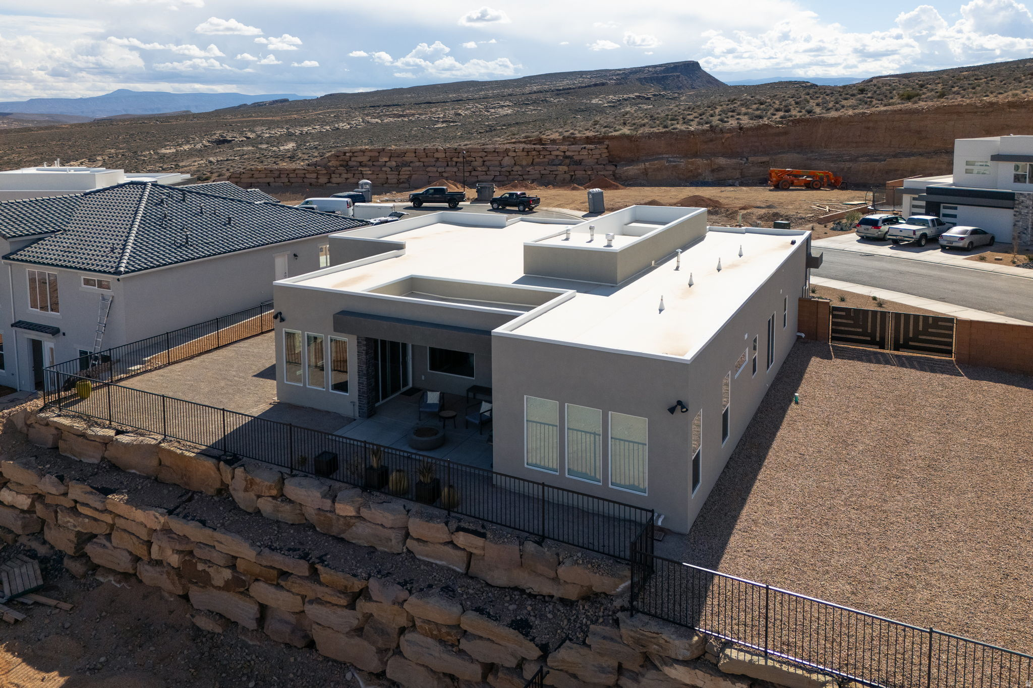 SALARNO HILLS AT DIVARIO 2 - Residential