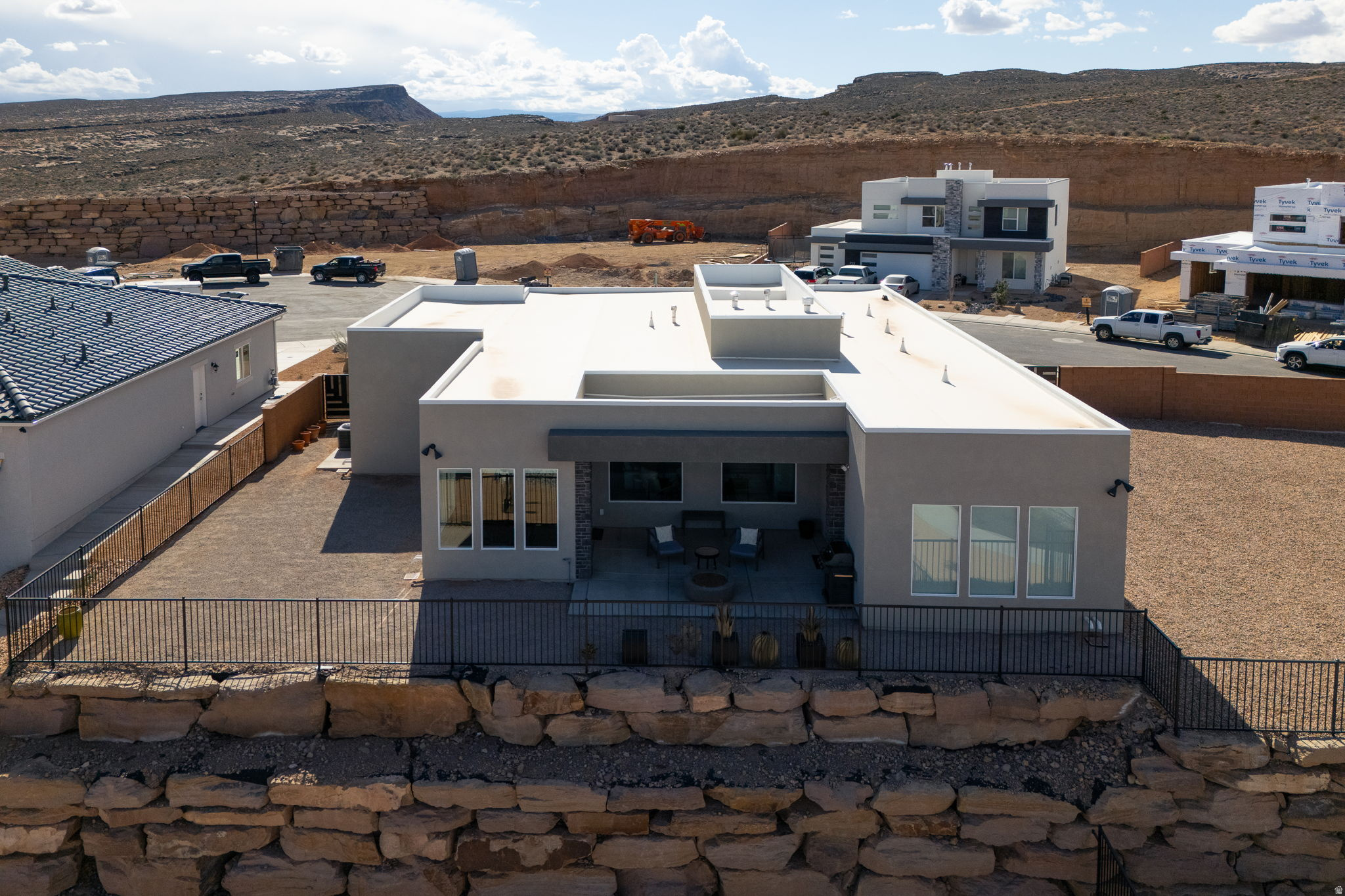 SALARNO HILLS AT DIVARIO 2 - Residential