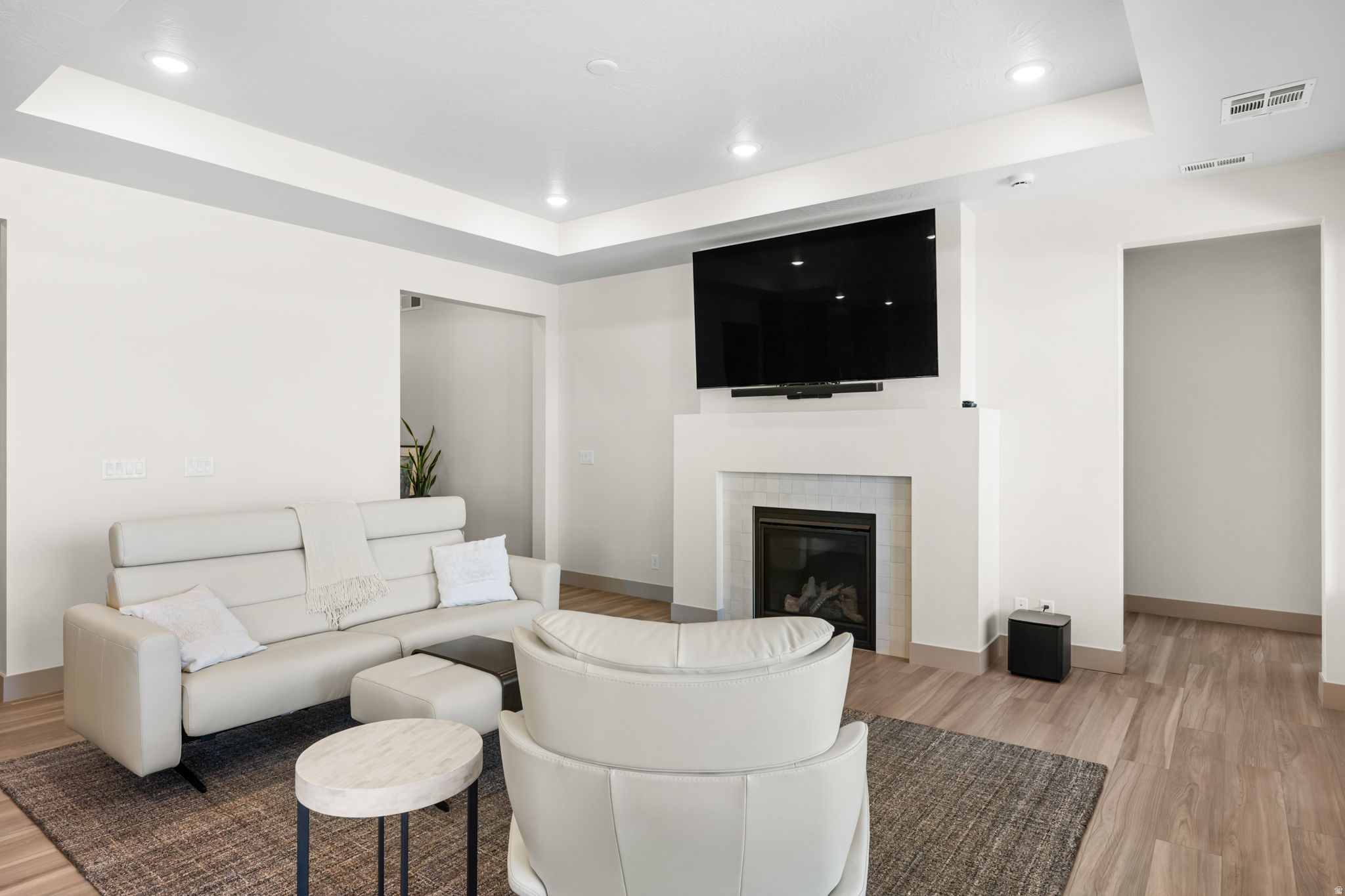 SALARNO HILLS AT DIVARIO 2 - Residential