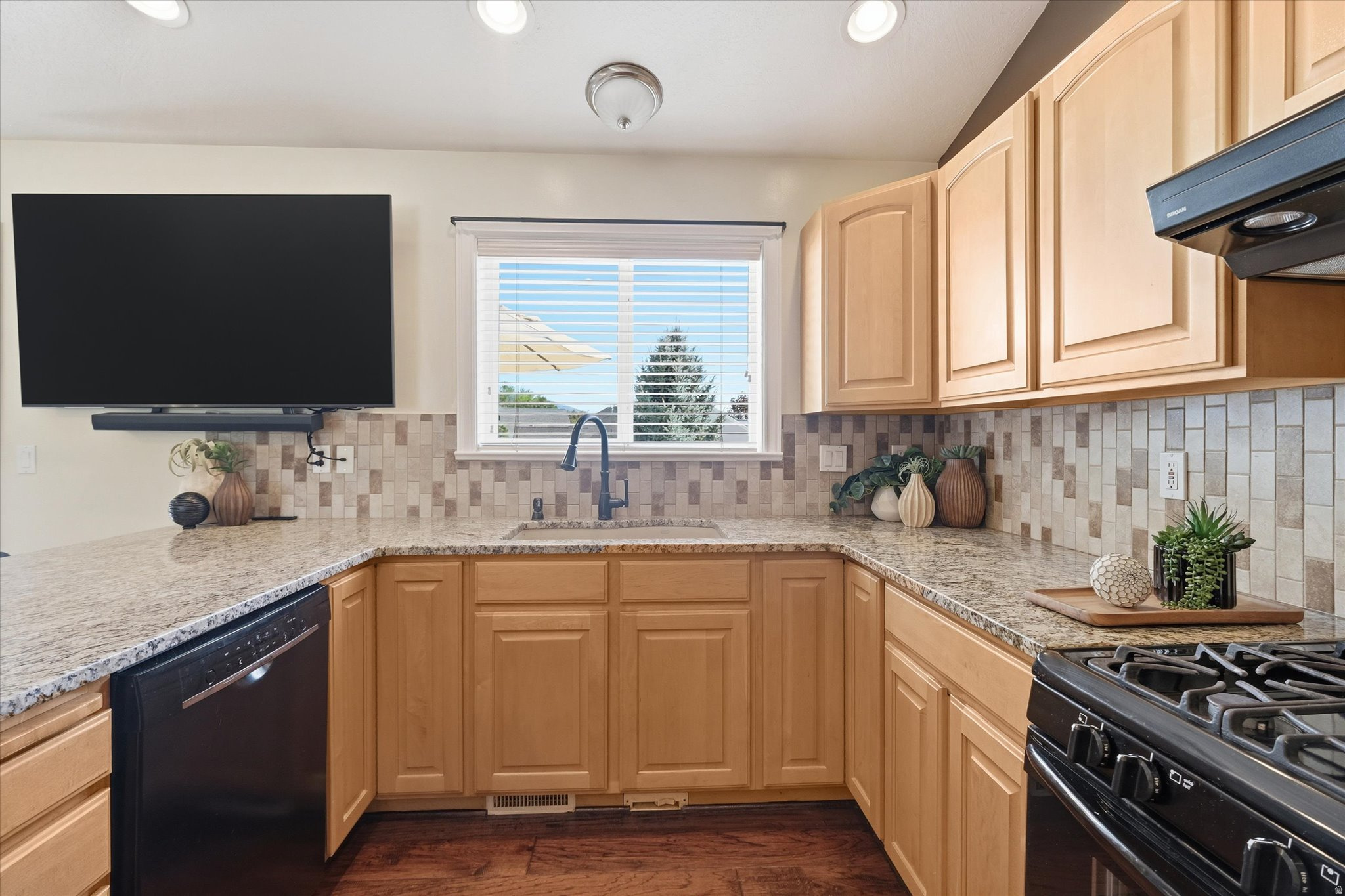 COTTONWOOD COVE SUBDIVISION - Residential
