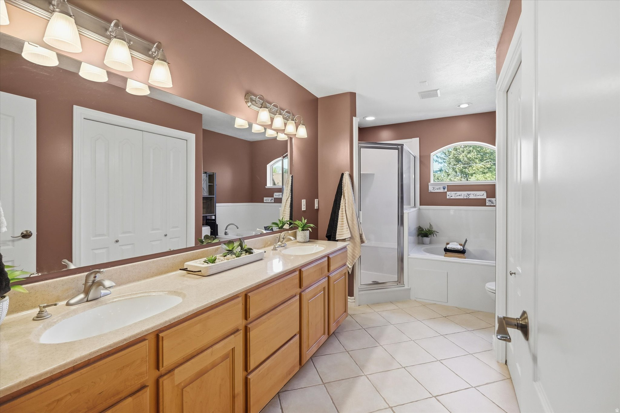 COTTONWOOD COVE SUBDIVISION - Residential