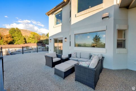 Tiny photo for 983 E SOUTHFORK DR, Draper, UT 84020 (MLS # 2115126)
