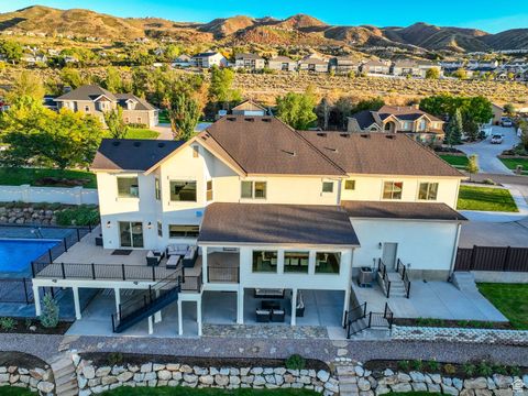 Tiny photo for 983 E SOUTHFORK DR, Draper, UT 84020 (MLS # 2115126)