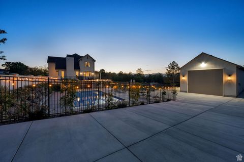 Tiny photo for 983 E SOUTHFORK DR, Draper, UT 84020 (MLS # 2115126)
