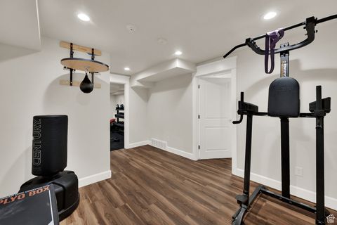 Tiny photo for 983 E SOUTHFORK DR, Draper, UT 84020 (MLS # 2115126)