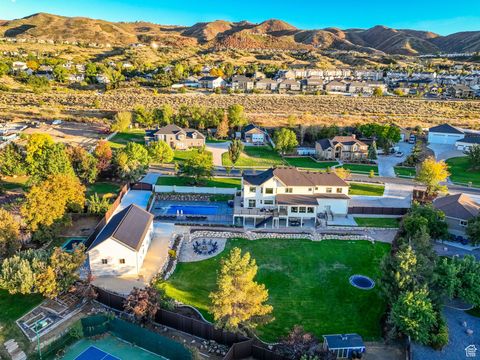 Tiny photo for 983 E SOUTHFORK DR, Draper, UT 84020 (MLS # 2115126)