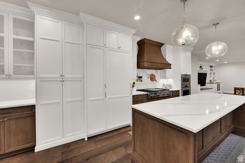 Tiny photo for 983 E SOUTHFORK DR, Draper, UT 84020 (MLS # 2115126)