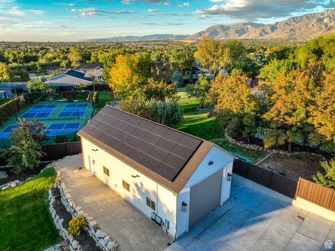 Tiny photo for 983 E SOUTHFORK DR, Draper, UT 84020 (MLS # 2115126)