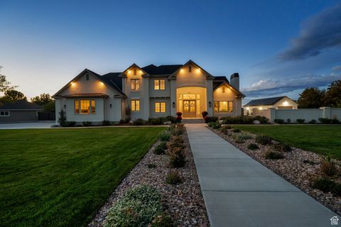Tiny photo for 983 E SOUTHFORK DR, Draper, UT 84020 (MLS # 2115126)