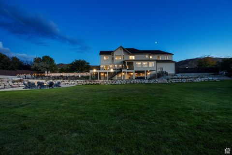Tiny photo for 983 E SOUTHFORK DR, Draper, UT 84020 (MLS # 2115126)