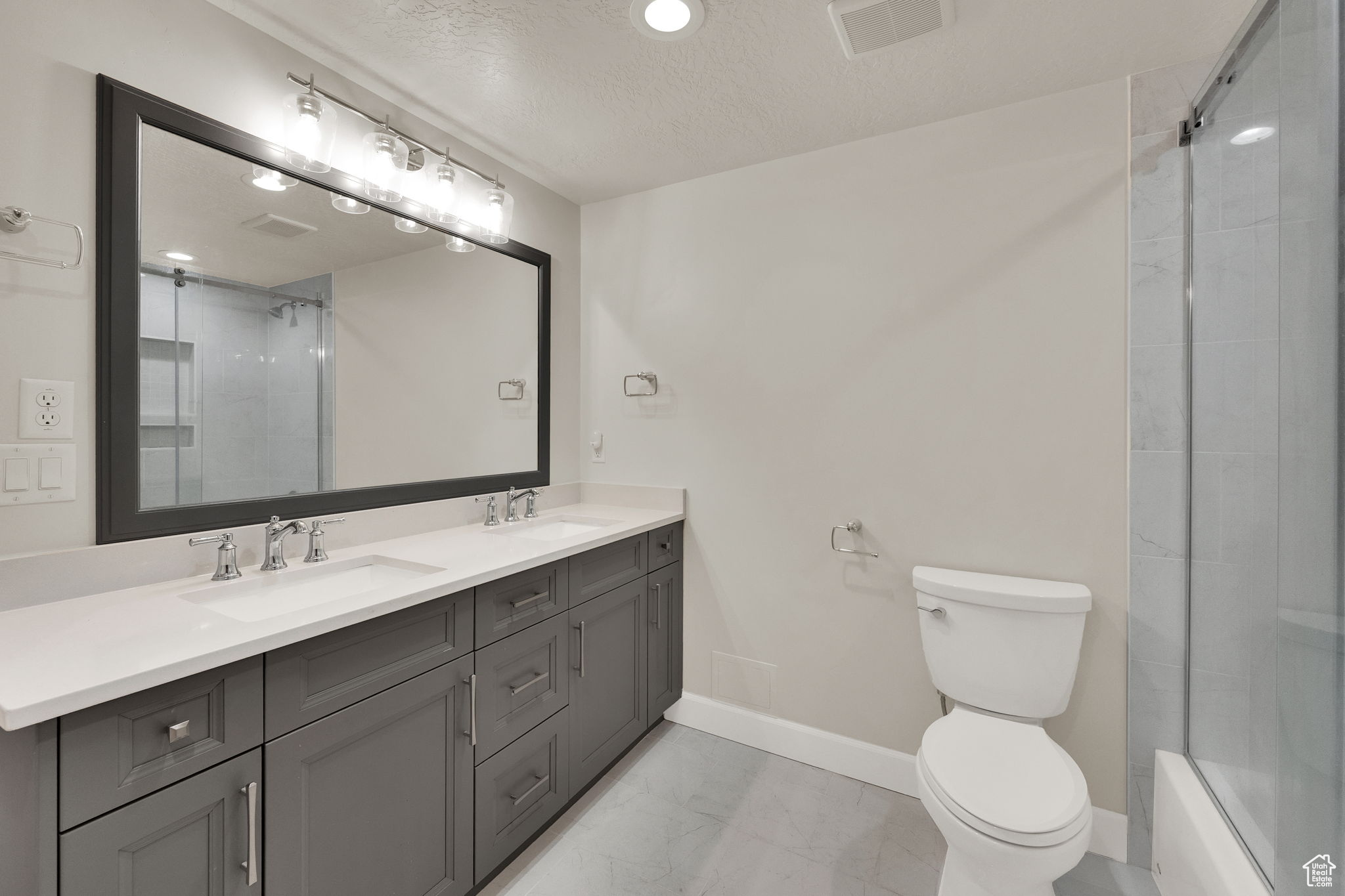 SOUTH FORK - Residential