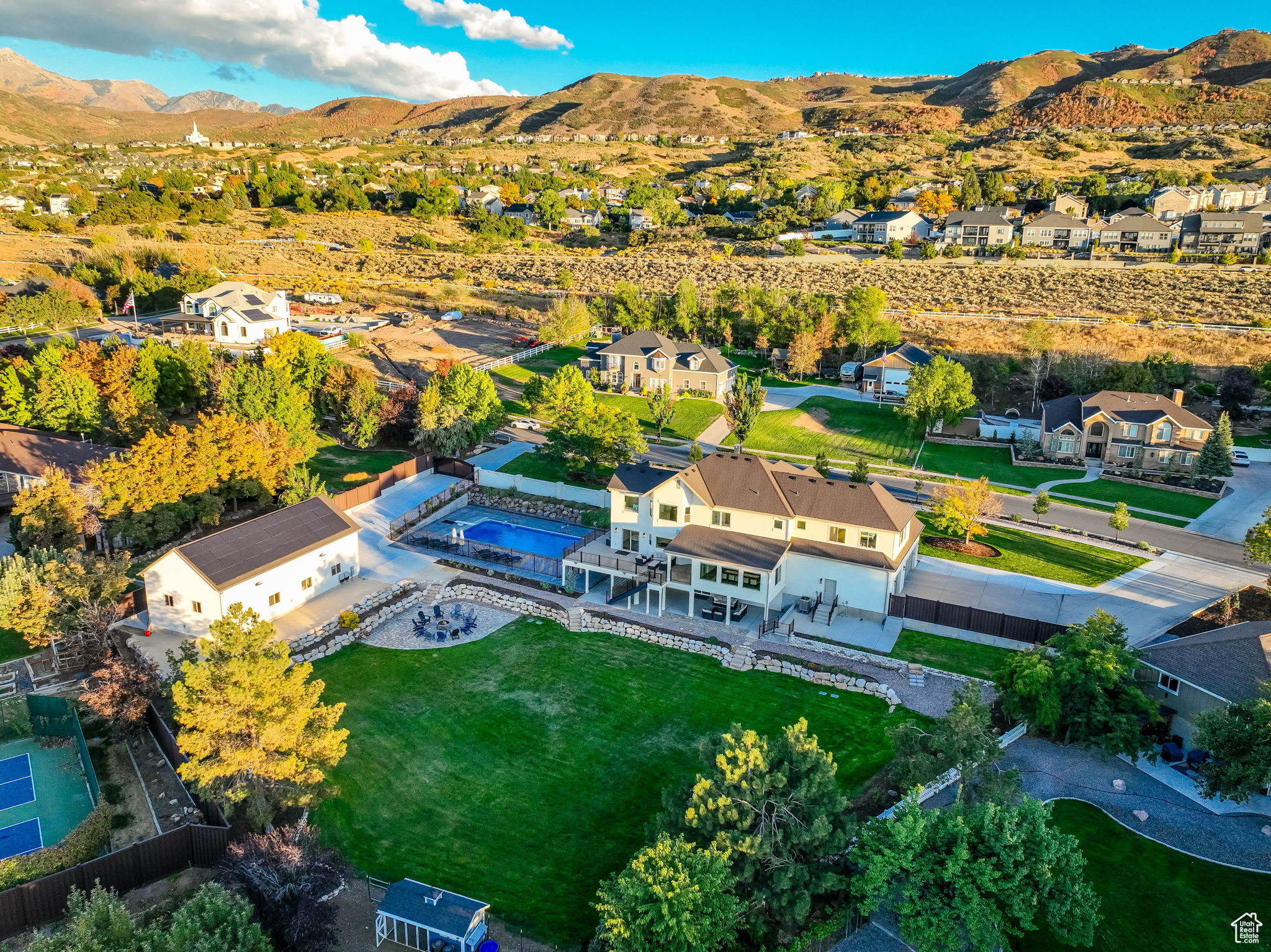 SOUTH FORK - Residential
