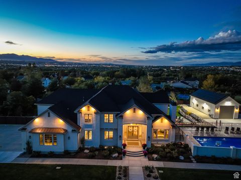 Tiny photo for 983 E SOUTHFORK DR, Draper, UT 84020 (MLS # 2115126)