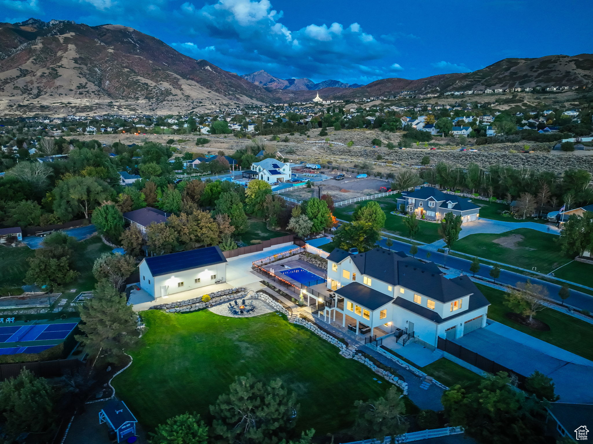 SOUTH FORK - Residential