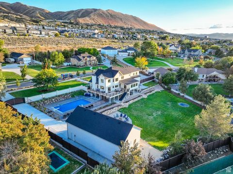 Tiny photo for 983 E SOUTHFORK DR, Draper, UT 84020 (MLS # 2115126)