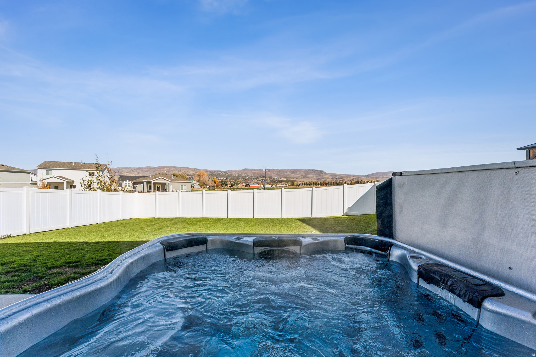 BROOKSIDE - Residential