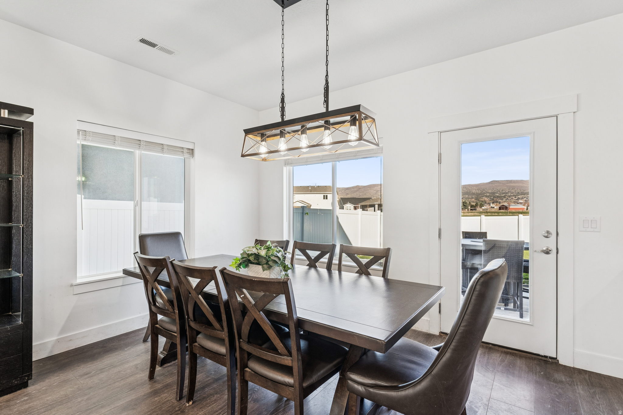 BROOKSIDE - Residential