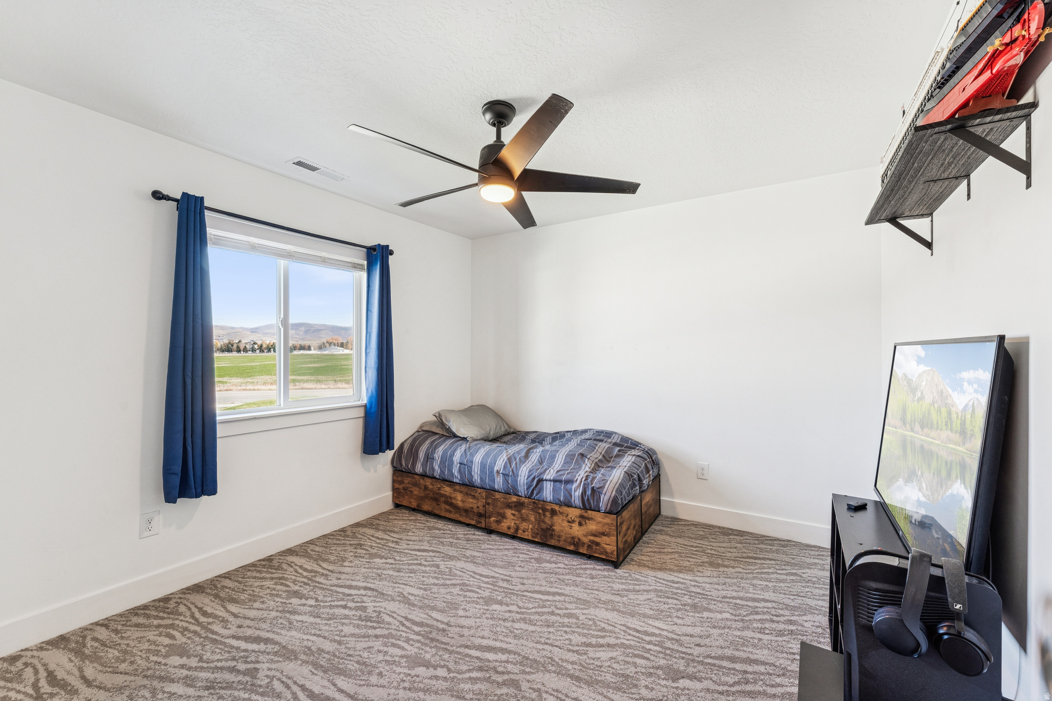 BROOKSIDE - Residential