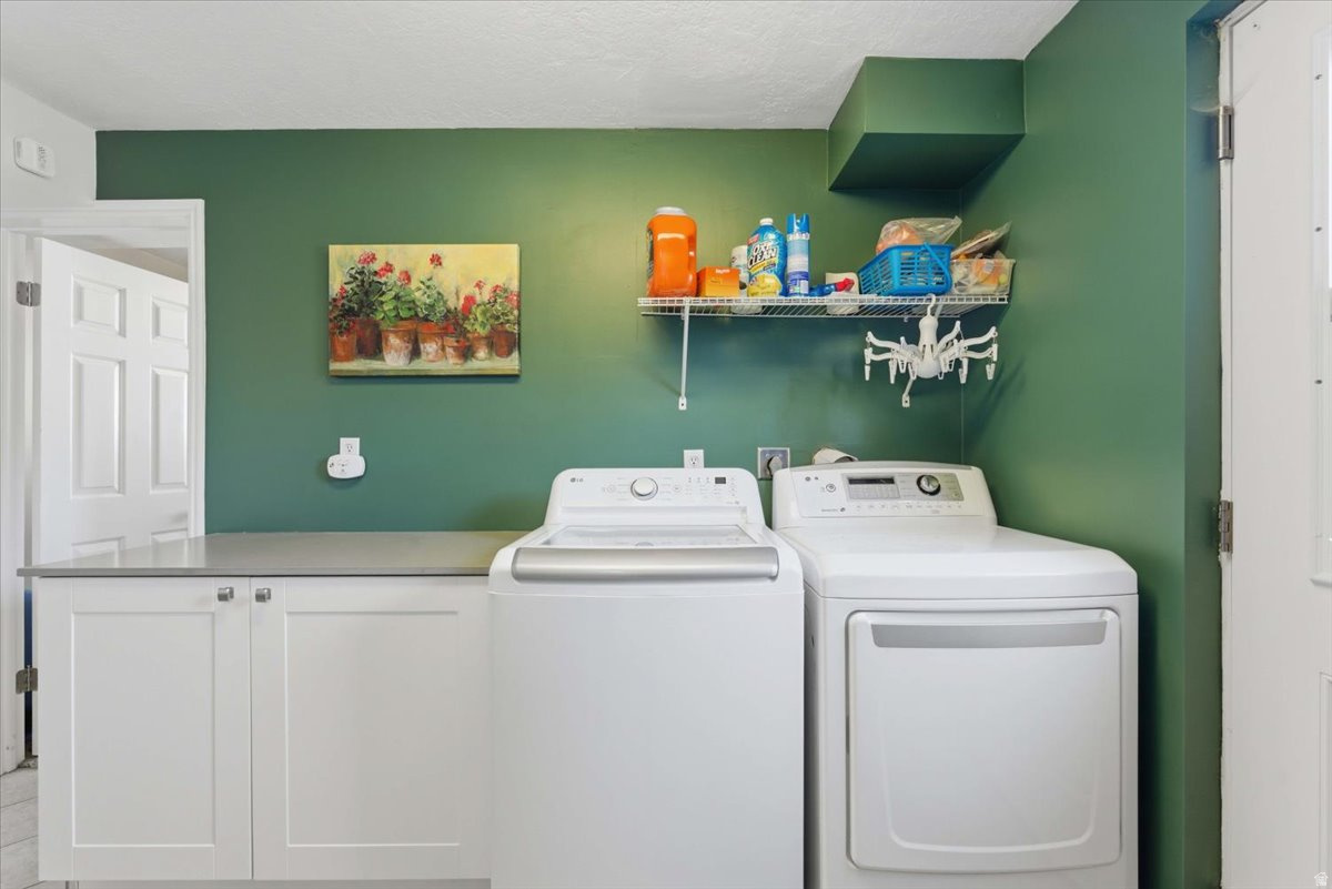 COUNTRY PARK ESTATES - Residential