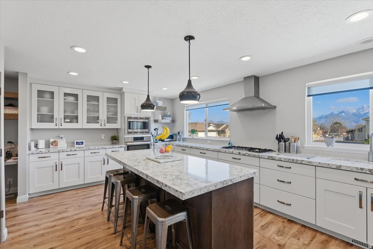 COUNTRY PARK ESTATES - Residential