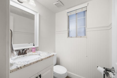 Tiny photo for 1741 S 500 E, Kaysville, UT 84037 (MLS # 2189580)