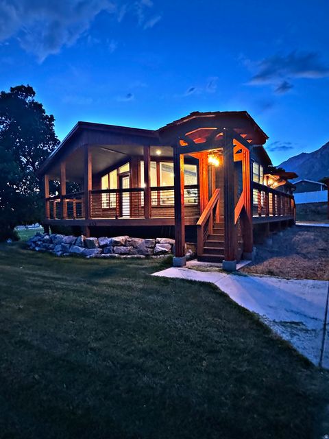 Tiny photo for 432 E 2700 N, North Ogden, UT 84414 (MLS # 2147043)