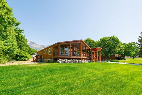 Tiny photo for 432 E 2700 N, North Ogden, UT 84414 (MLS # 2147043)