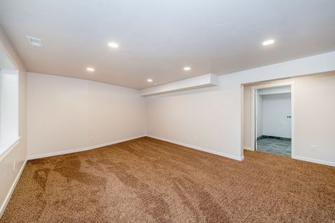 Tiny photo for 432 E 2700 N, North Ogden, UT 84414 (MLS # 2147043)