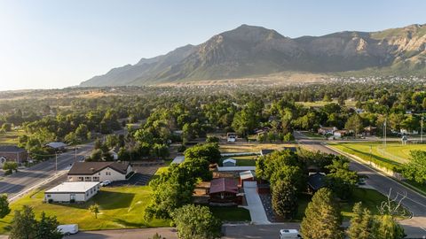 Tiny photo for 432 E 2700 N, North Ogden, UT 84414 (MLS # 2147043)