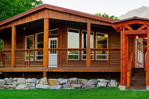 Tiny photo for 432 E 2700 N, North Ogden, UT 84414 (MLS # 2147043)