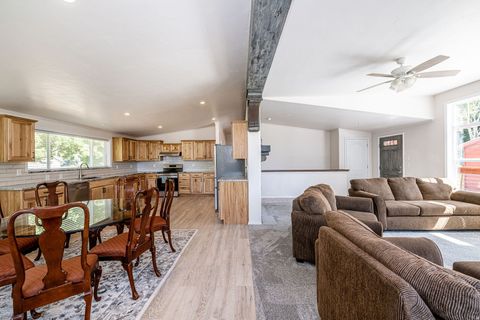 Tiny photo for 432 E 2700 N, North Ogden, UT 84414 (MLS # 2147043)