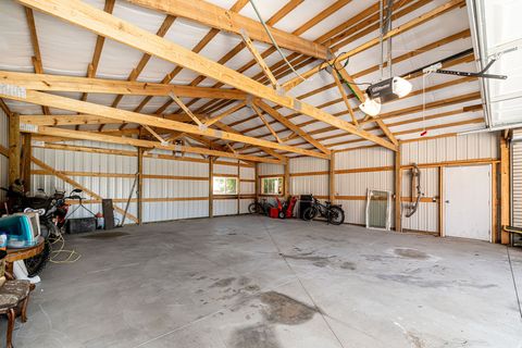 Tiny photo for 432 E 2700 N, North Ogden, UT 84414 (MLS # 2147043)