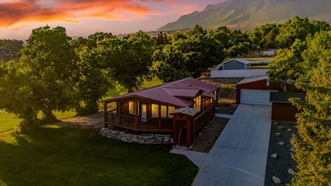 Tiny photo for 432 E 2700 N, North Ogden, UT 84414 (MLS # 2147043)