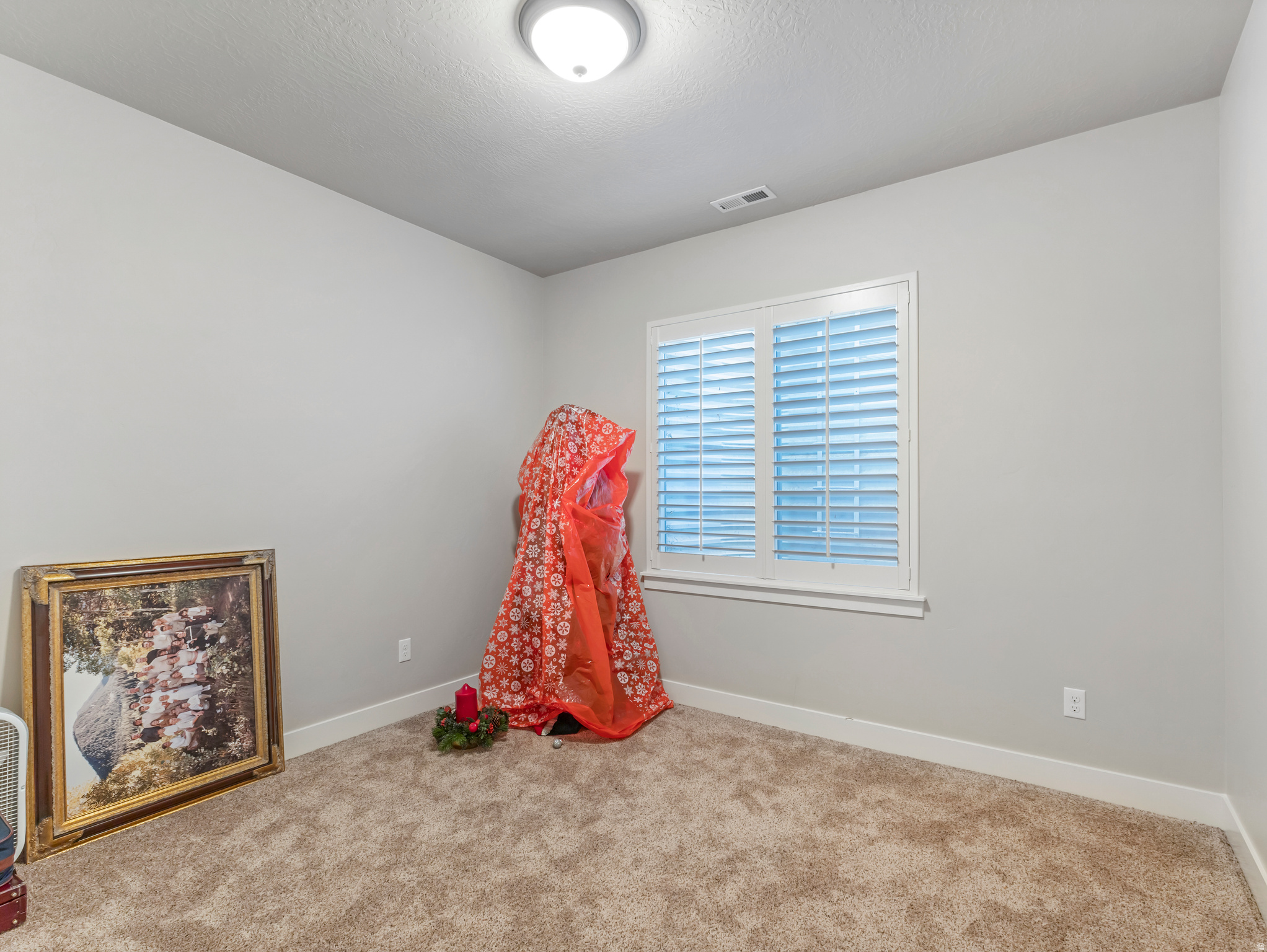 AUBURN COURT - Residential
