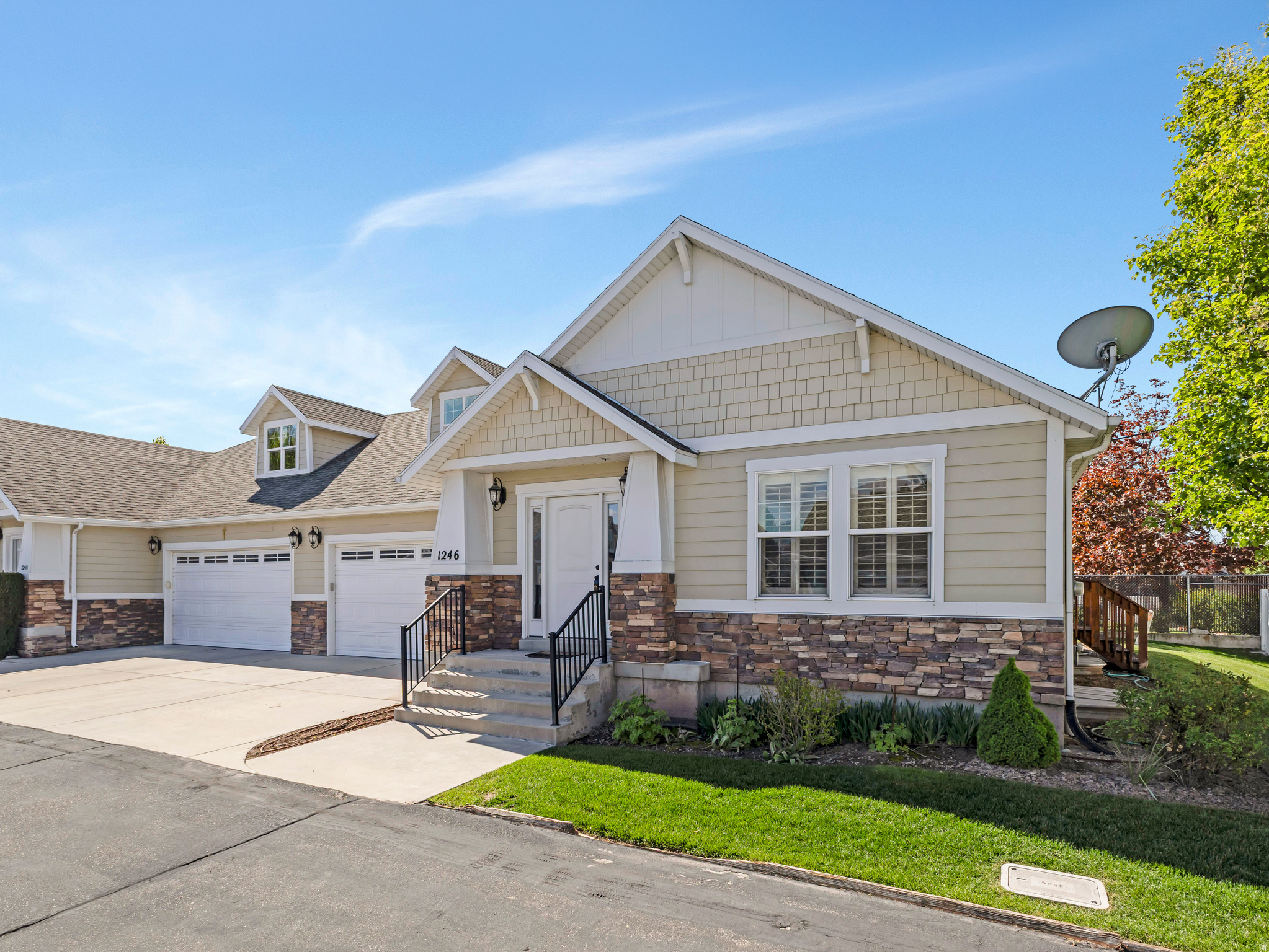 AUBURN COURT - Residential