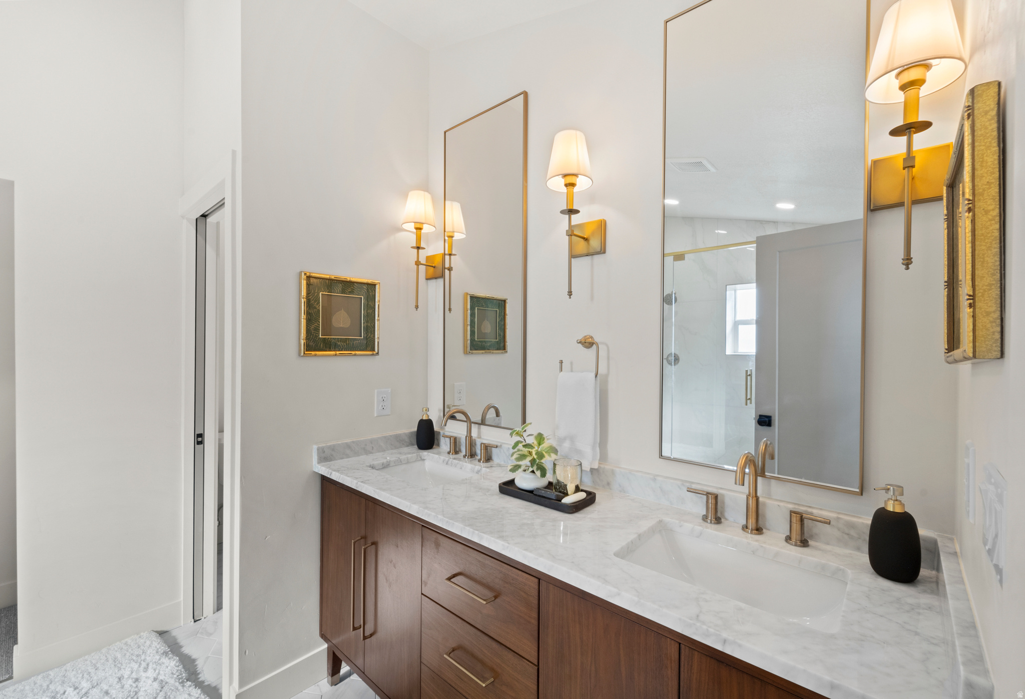 CREST VIEW MANOR - Residential