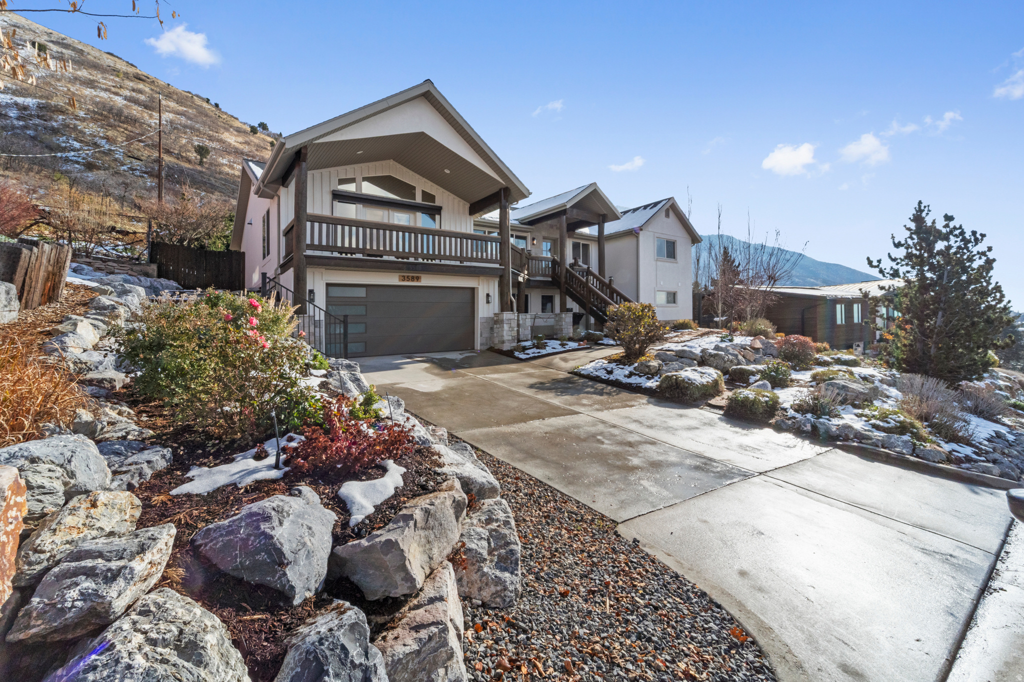 CREST VIEW MANOR - Residential