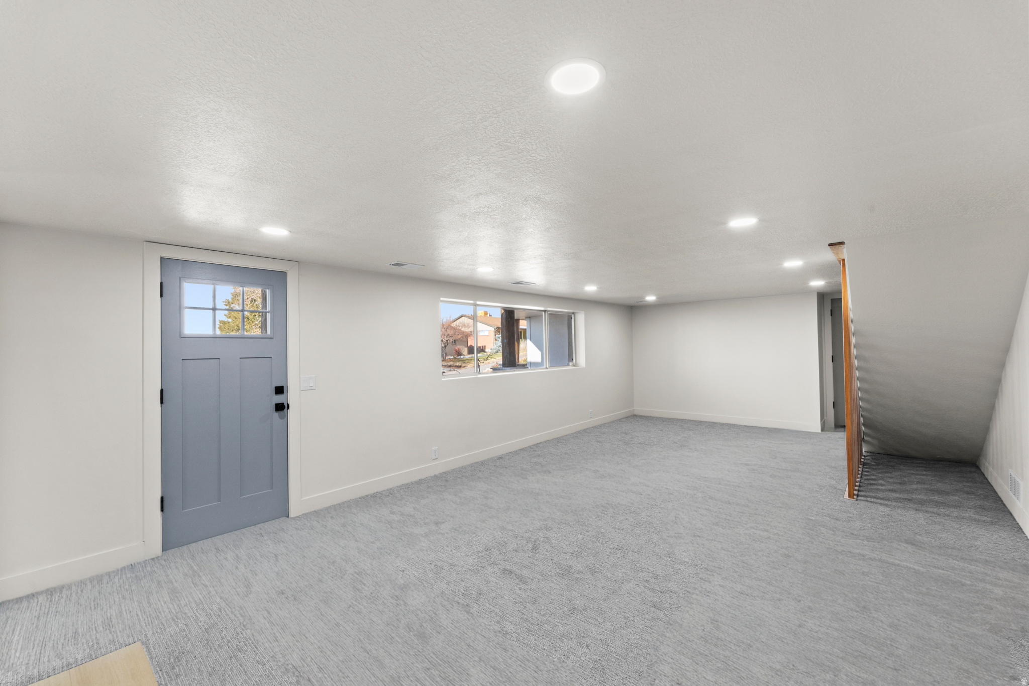 CREST VIEW MANOR - Residential