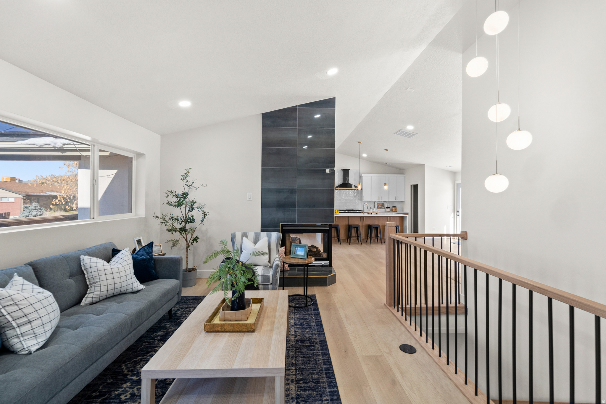 CREST VIEW MANOR - Residential