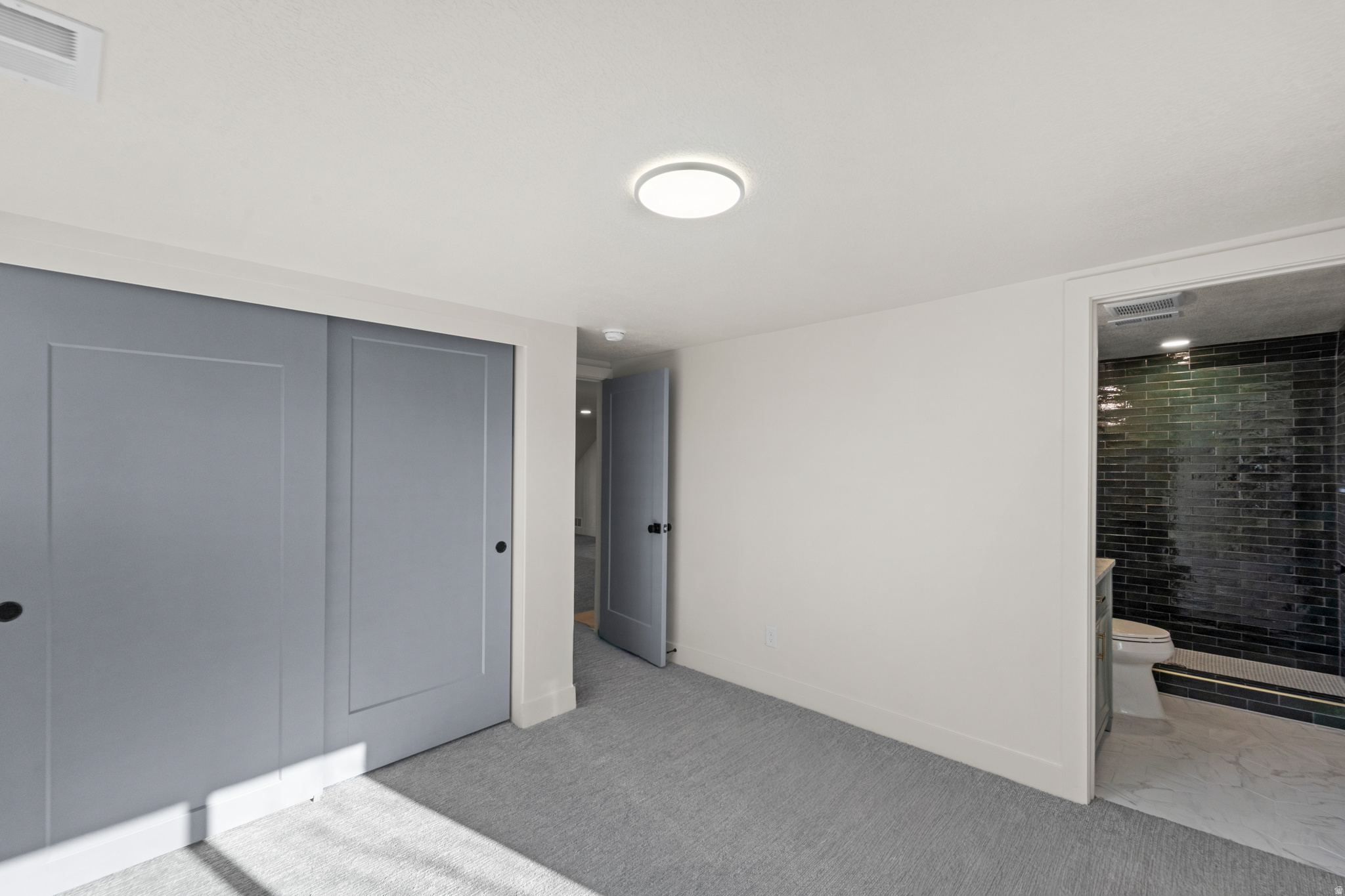 CREST VIEW MANOR - Residential