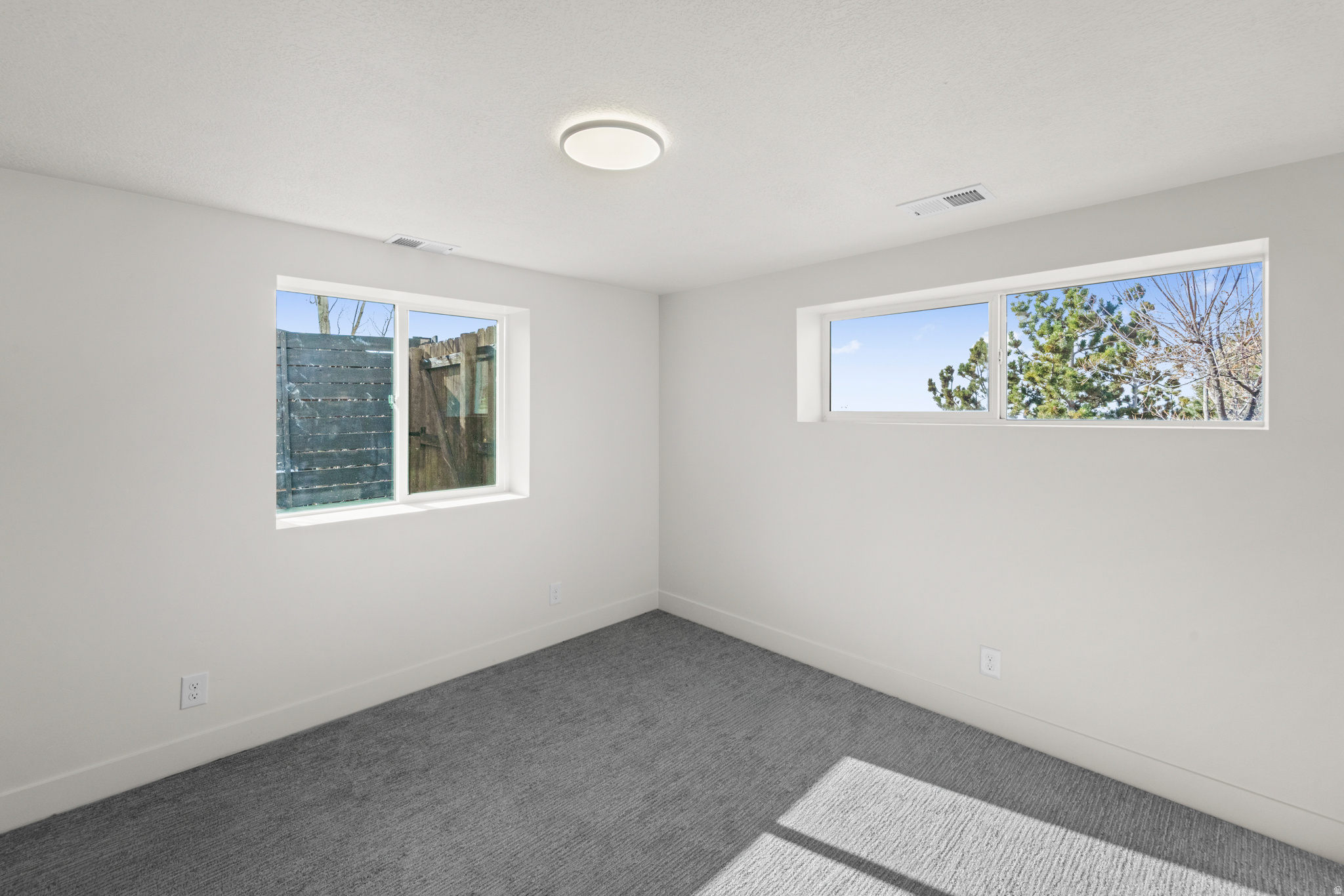 CREST VIEW MANOR - Residential