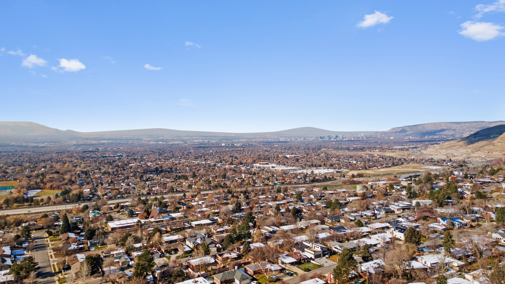 CREST VIEW MANOR - Residential